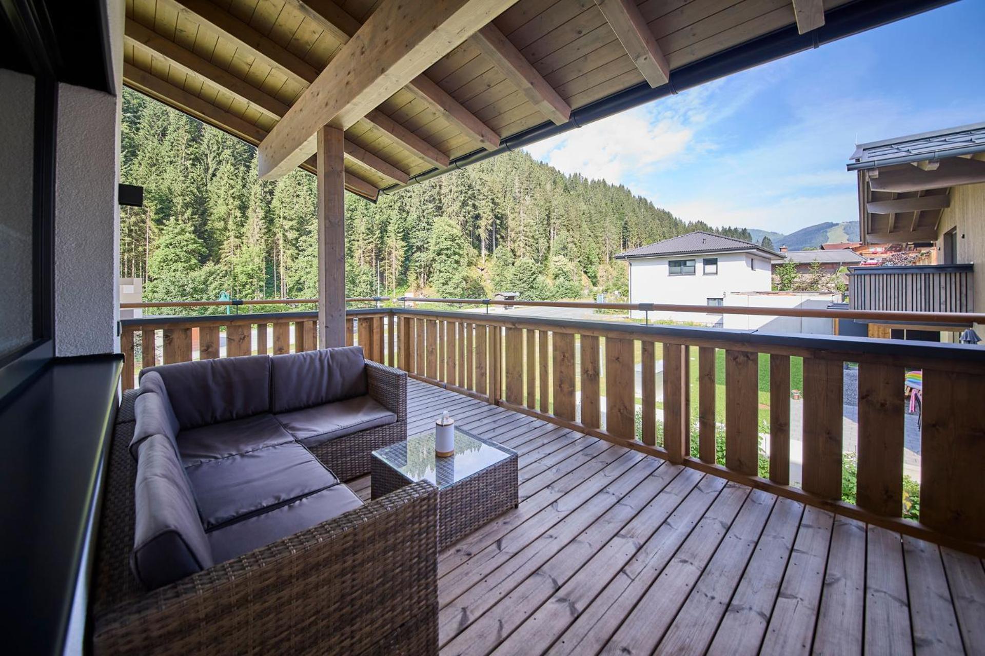 Haus Joan - Apartments Saalbach-Hinterglemm Dış mekan fotoğraf