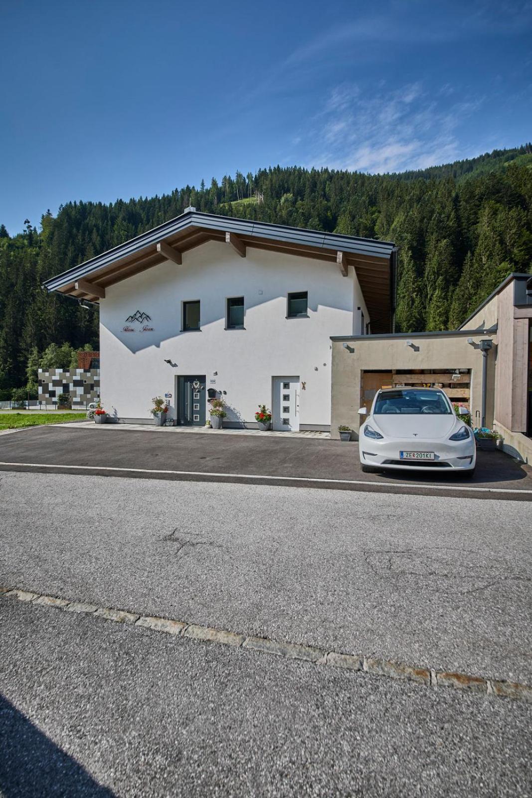 Haus Joan - Apartments Saalbach-Hinterglemm Dış mekan fotoğraf