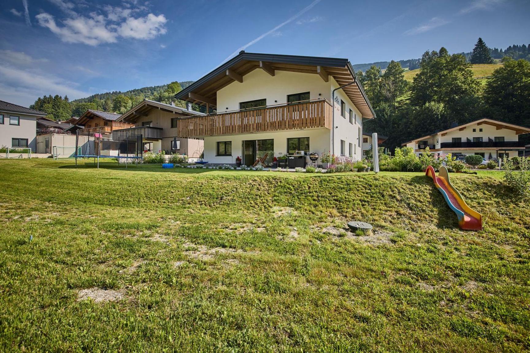 Haus Joan - Apartments Saalbach-Hinterglemm Dış mekan fotoğraf